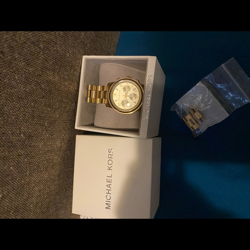 michael kors watch